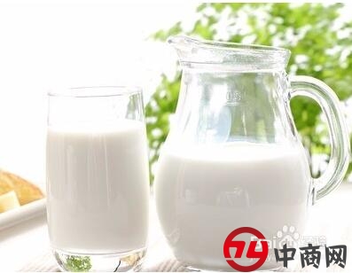 过期牛奶可以浇花吗？过期牛奶的用途有哪些？